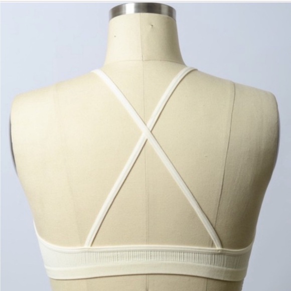SALE Cream Beige Ivory New Edgy Chic Comfy Crochet Bralette Bra Brami - Picture 5 of 11